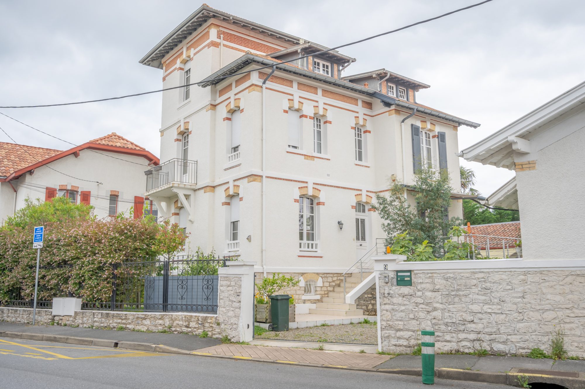 VM292_9_original Maison mitoyenne à Biarritz
